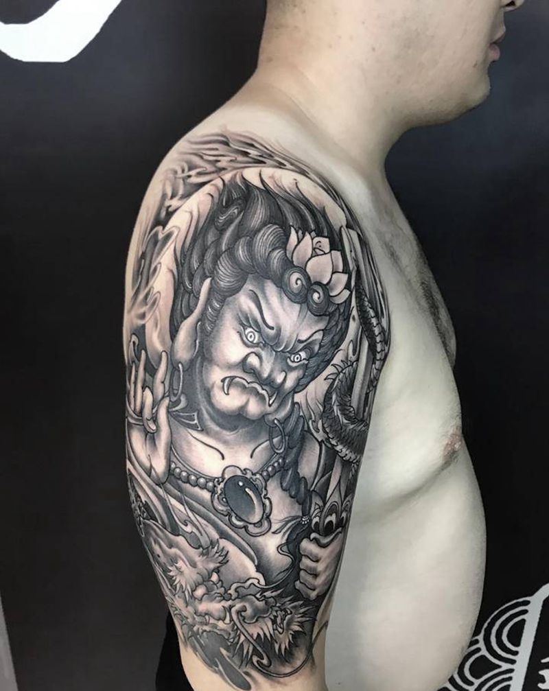 大臂明王纹身纹身图片_手臂新传统老传统纹身图案