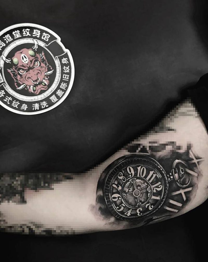 生命时刻纹身图片_手臂欧美写实New School纹身图案