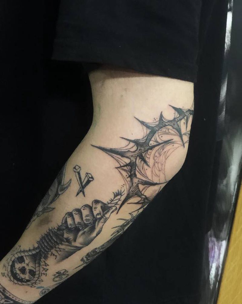 荆棘纹身图片_手臂Old School纹身图案