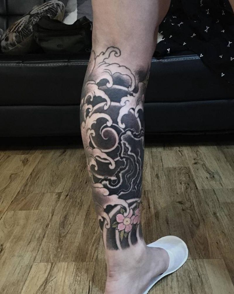 浪腿纹身图片_腿部新传统纹身图案