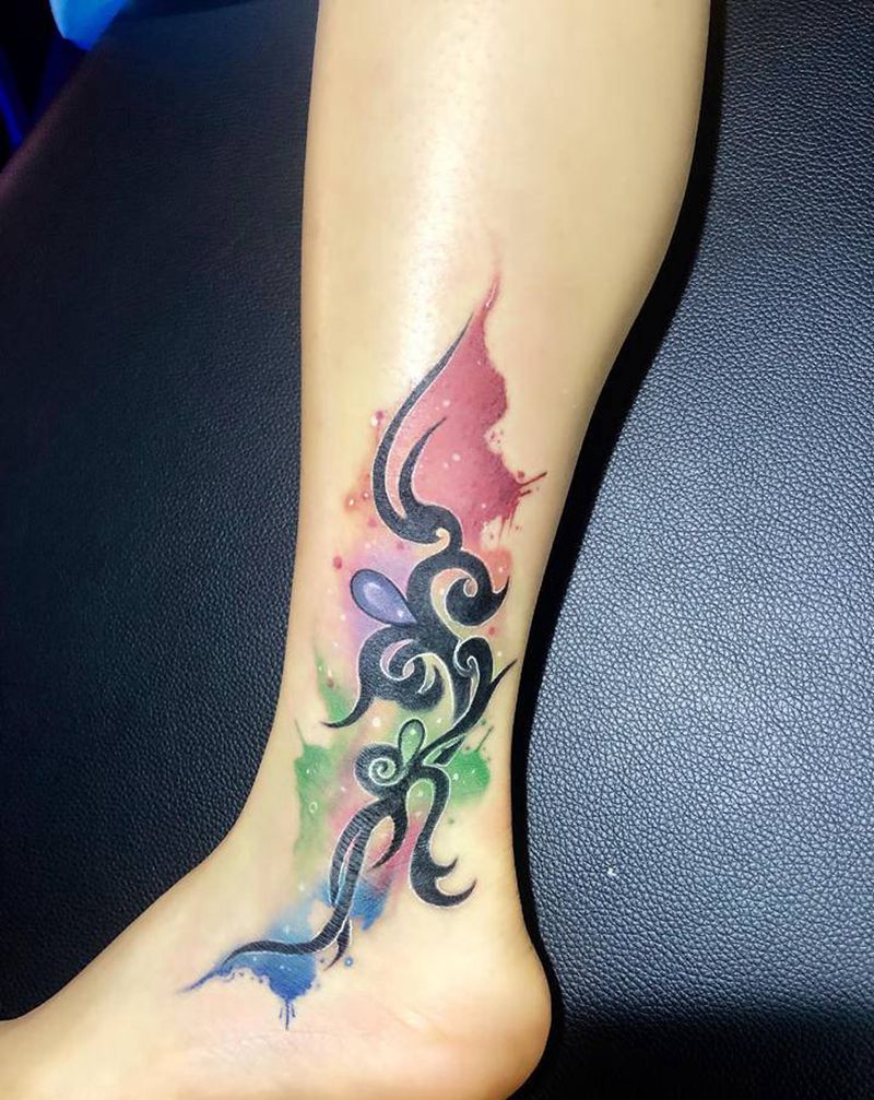 修改陈旧失败纹身！纹身图片_脚部Old School花体字纹身图案