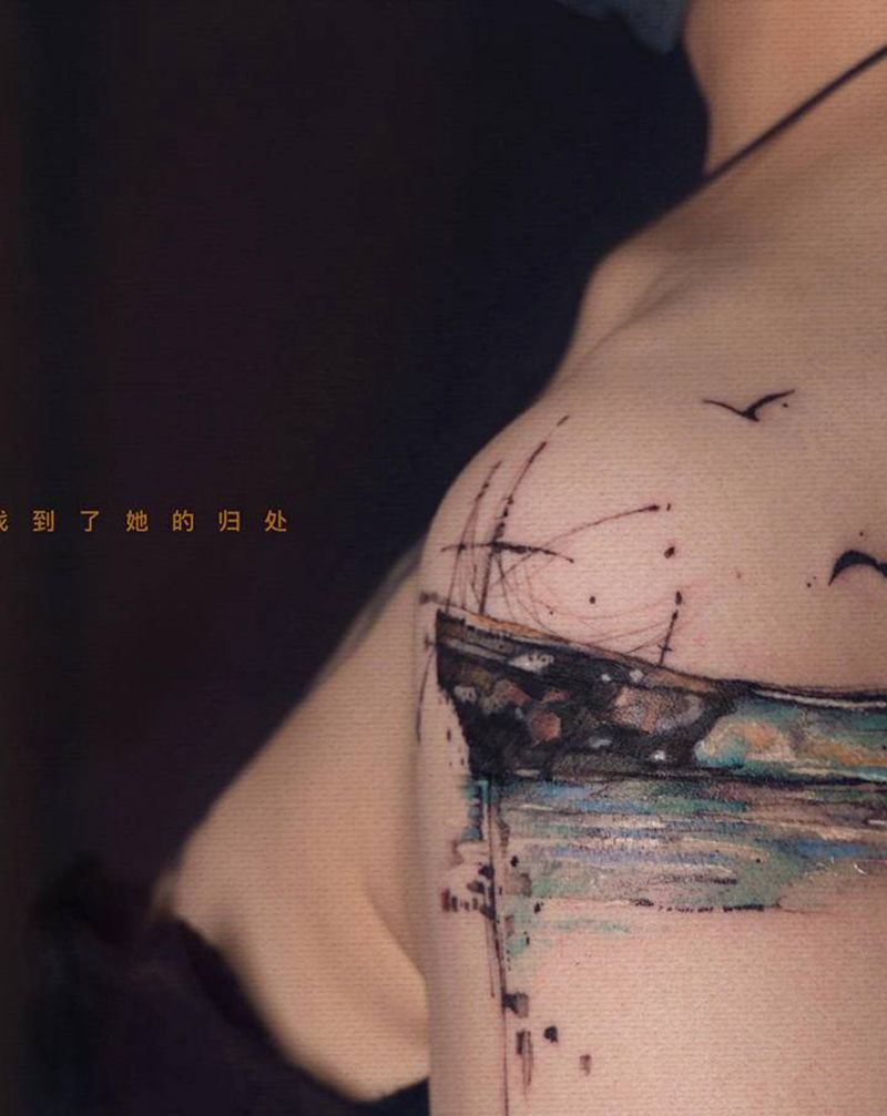 寻纹身图片_手臂肩部水墨遮盖纹身图案