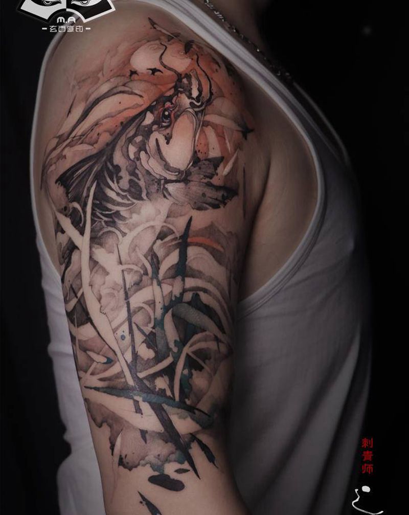 锦月纹身图片_手臂水墨锦鲤纹身图案