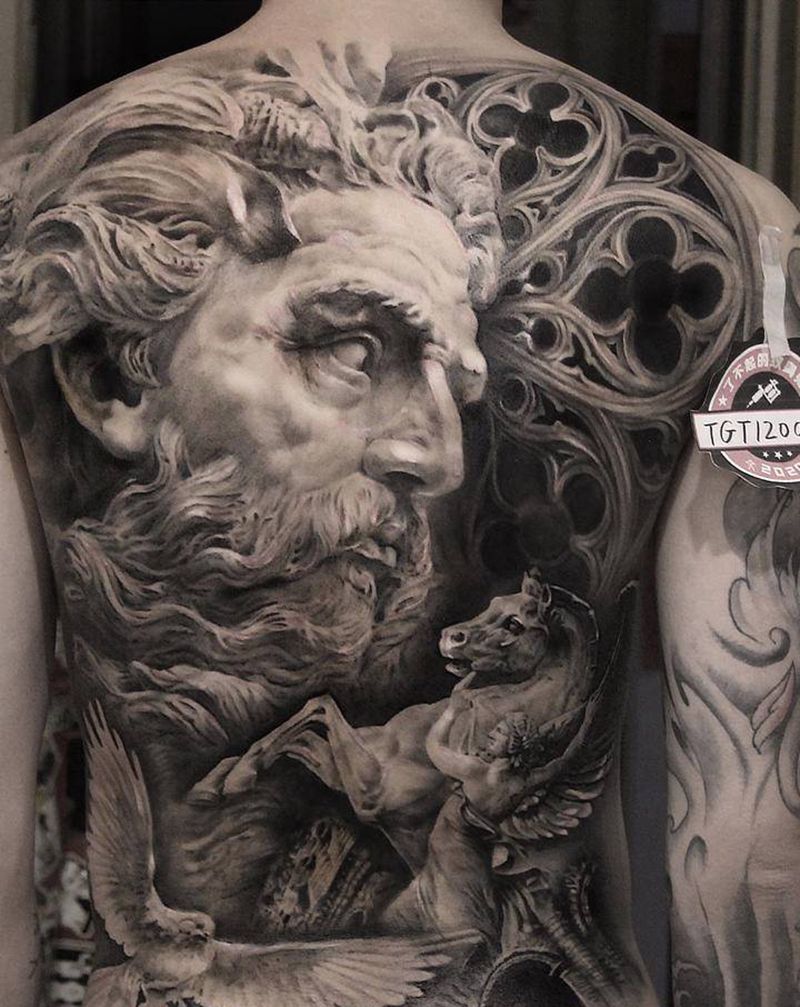 波赛冬欧美纹身图片_背部欧美写实纹身图案