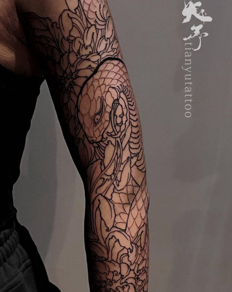 花臂：蛇与菊 未完成纹身图片_手臂新传统老传统纹身图案