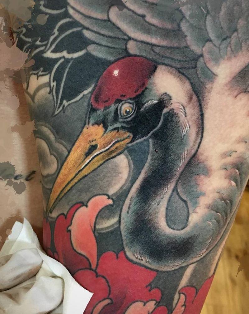 鹤纹身图片_手臂新传统纹身图案