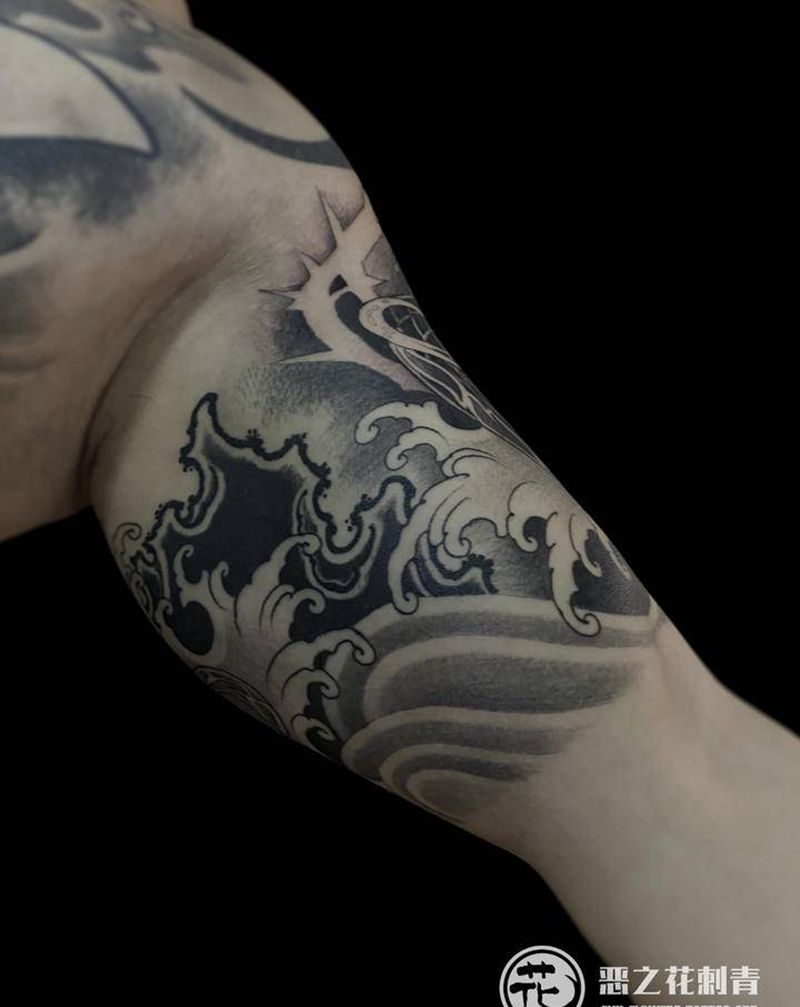 +纹身图片_手臂腿部新传统欧美写实纹身图案