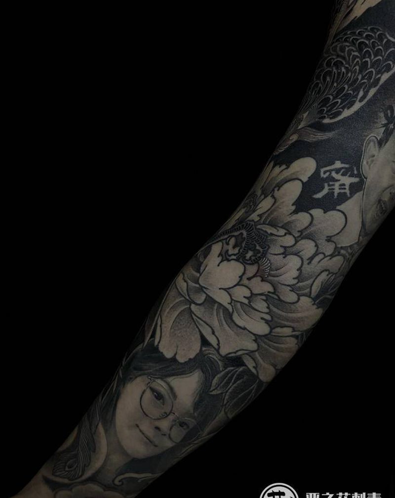 A纹身图片_手臂腿部欧美写实新传统纹身图案
