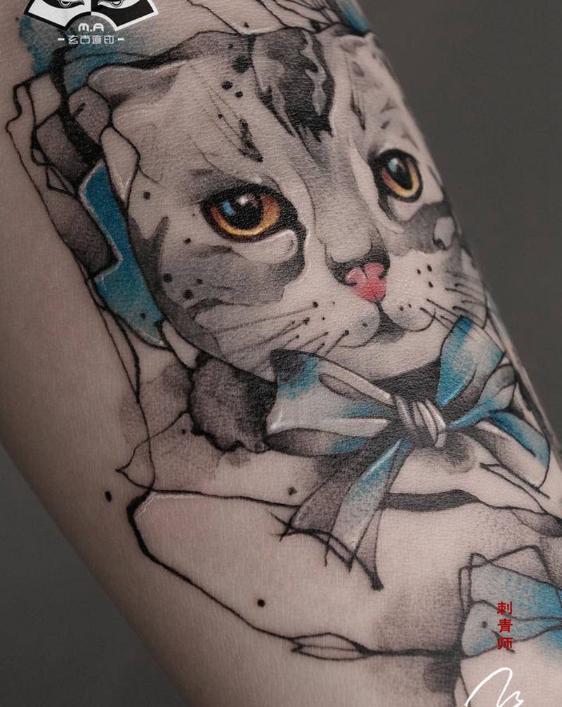 少女心猫咪纹身图片_手臂水彩水墨纹身图案