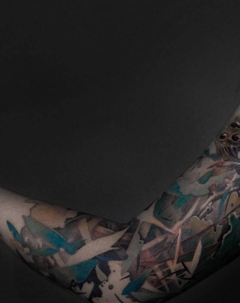 《风骨》纹身图片_手臂水墨新传统莲蓬荷花纹身图案