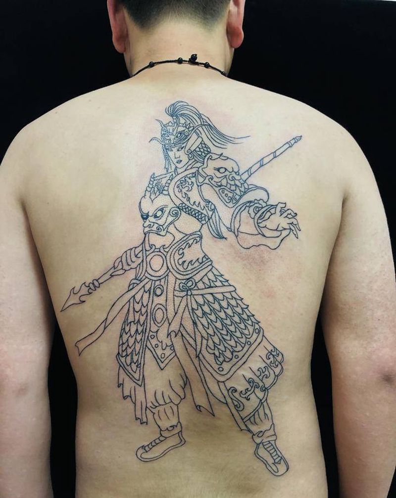 满背赵云线条纹身图片_背部新传统纹身图案