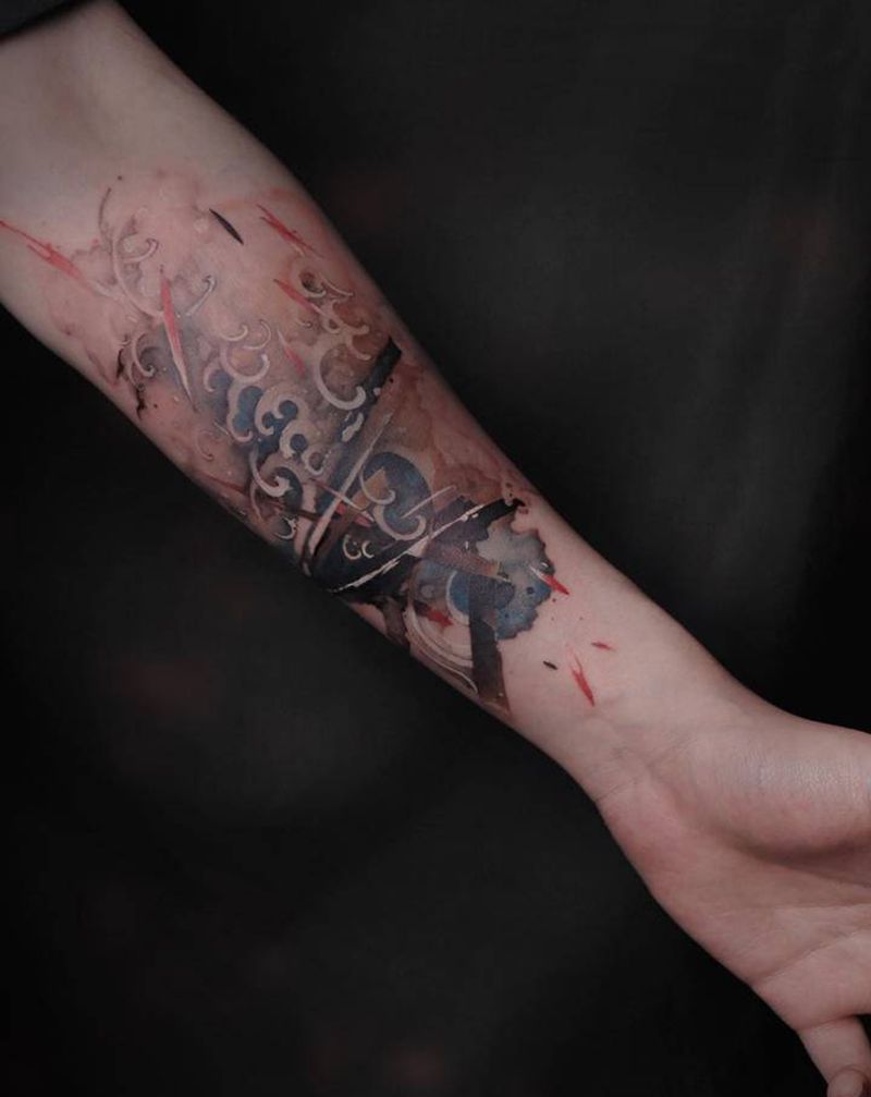 《上善若水》纹身图片_手臂水墨水浪纹身图案