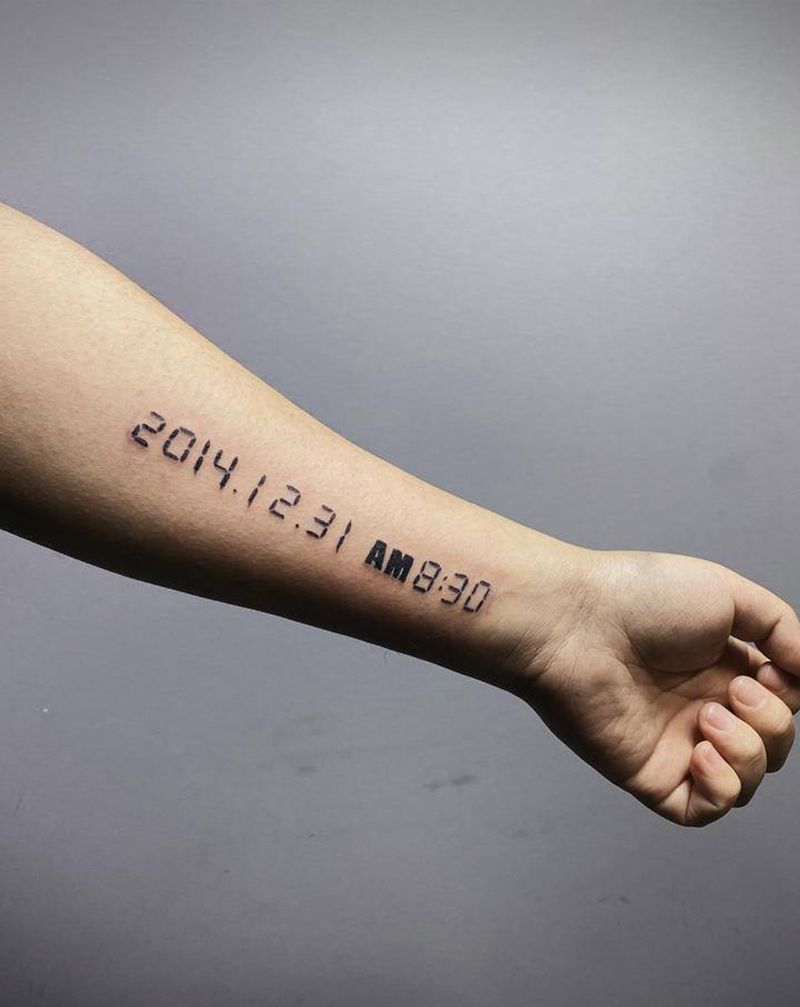 生日纹身图片_手臂纹身图案