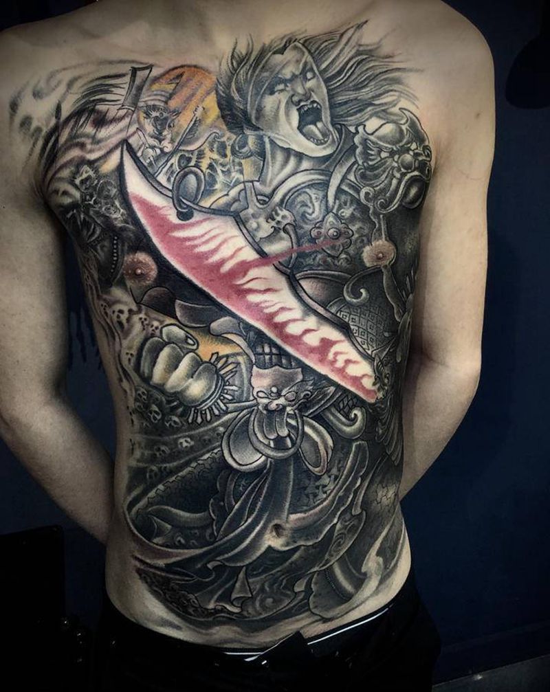 修改白起纹身图片_胸部新传统纹身图案