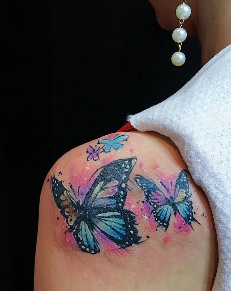 疤痕遮盖,蝴蝶,花纹身图片_肩部背部水彩水墨纹身图案