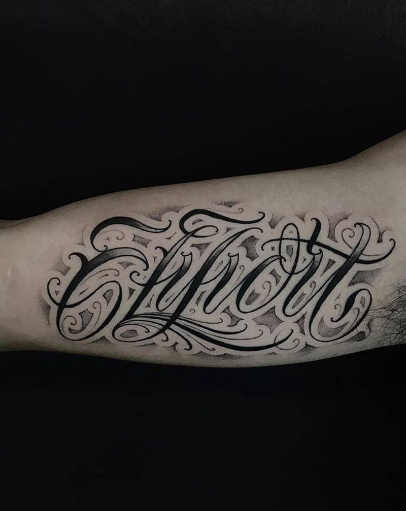 一些花体字作品纹身图片_腿部手臂花体字纹身图案