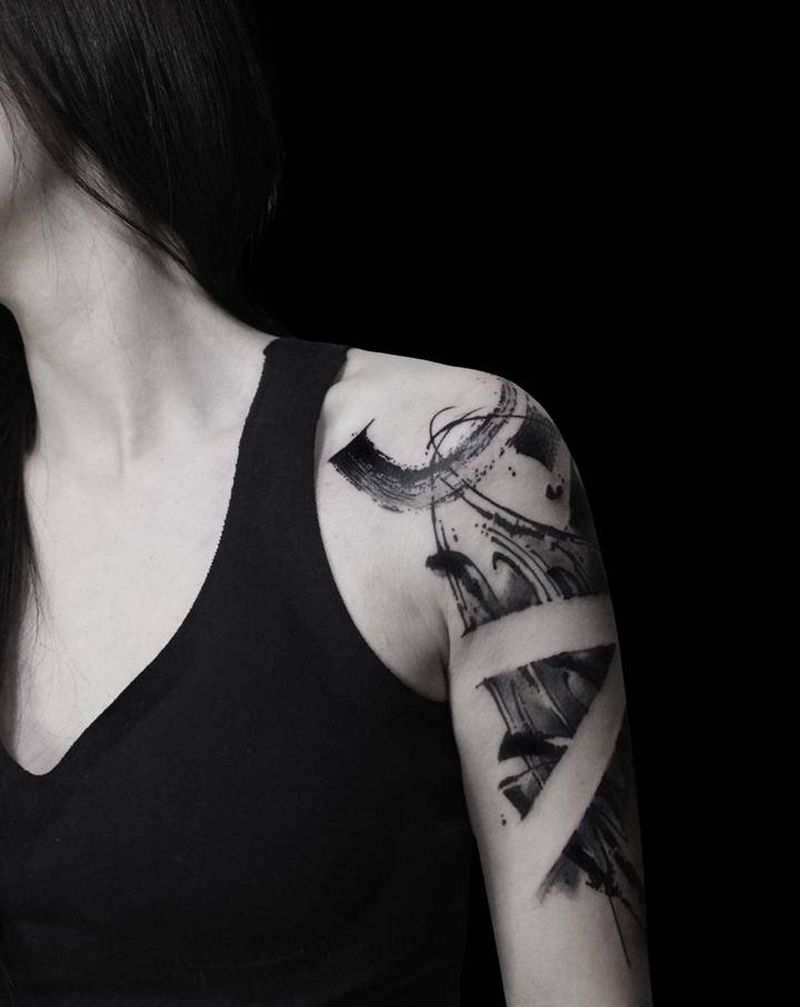 线立体纹身图片_肩部手臂几何水彩纹身图案