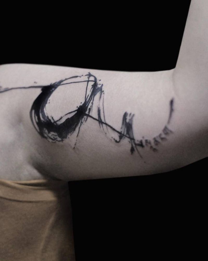 情绪纹身图片_手部手臂水彩水墨纹身图案