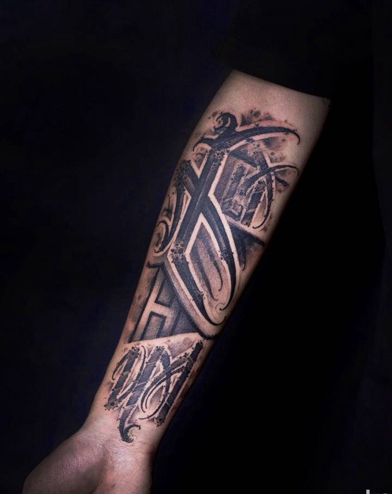 西安暗黑花体字纹身纹身图片_手部手臂花体字Old School暗黑花体字原创纹身图案