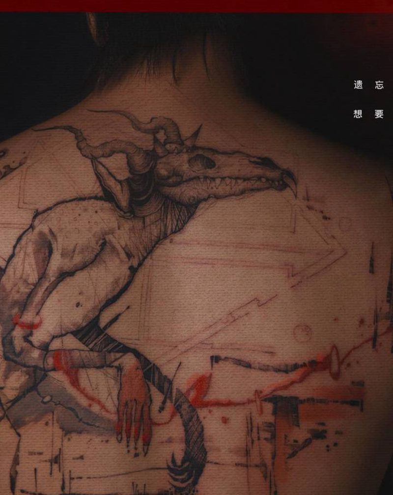 【遗忘】黑灰版纹身图片_背部艺术表现主义纹身图案