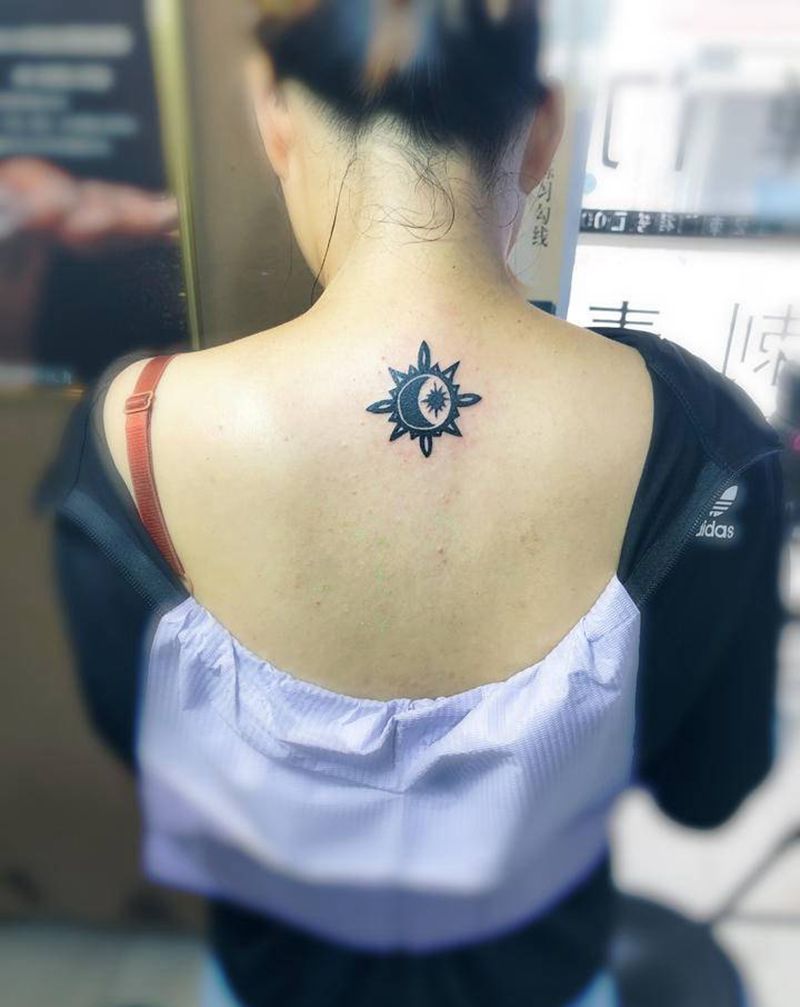 图腾纹身图片_背部纹身图案