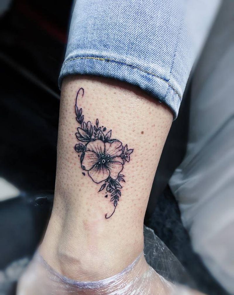 花纹身图片_腿部纹身图案