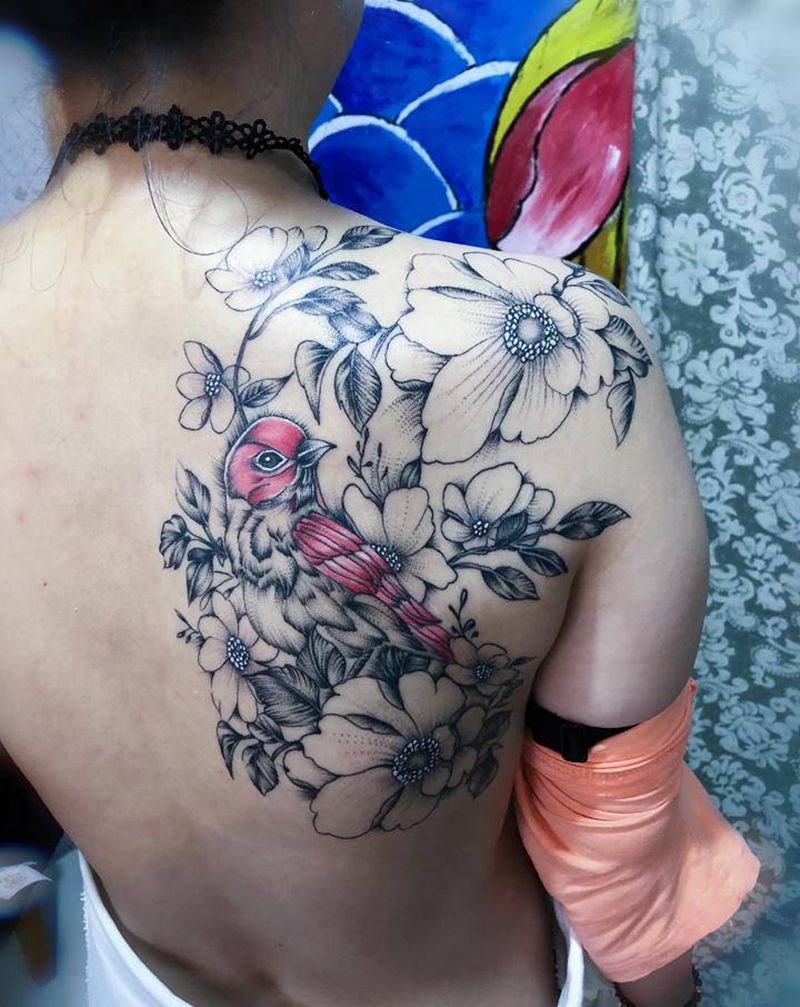 素花纹身图片_背部纹身图案