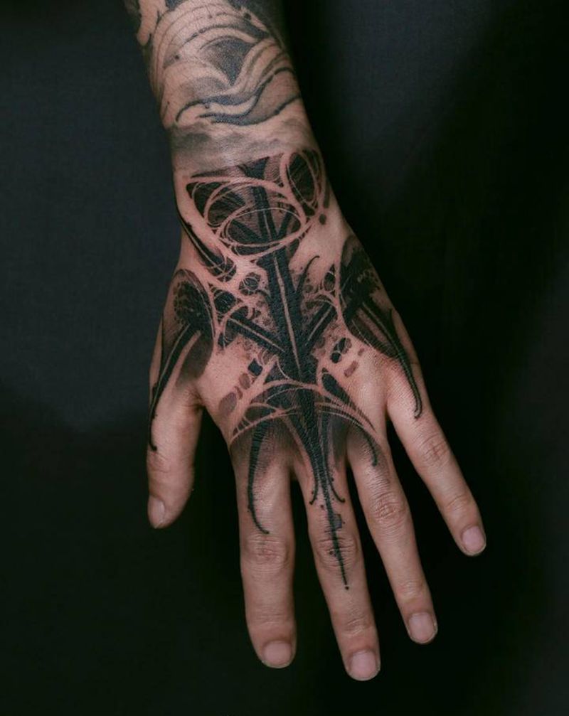 【X】纹身图片_花体字纹身图案