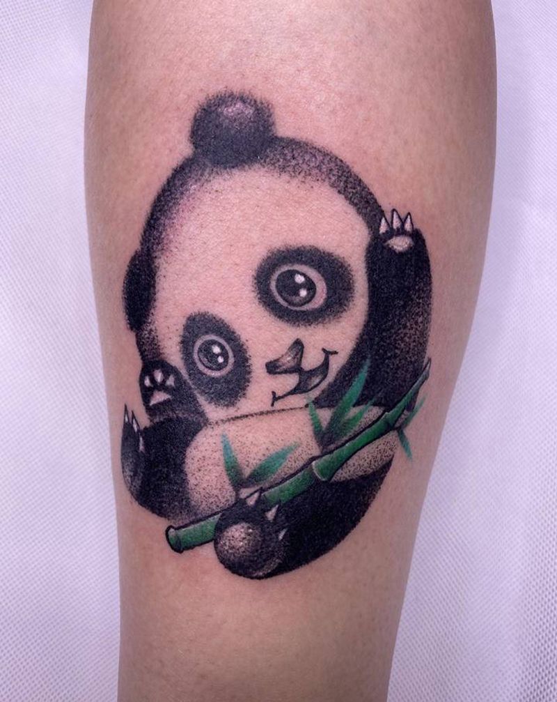 熊猫纹身图片_腿部水墨点刺纹身图案