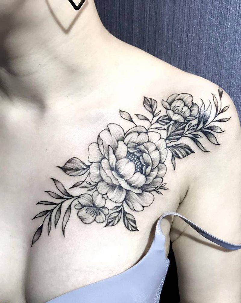 小清新纹身纹身图片_胸部肩部Old School欧美写实纹身图案