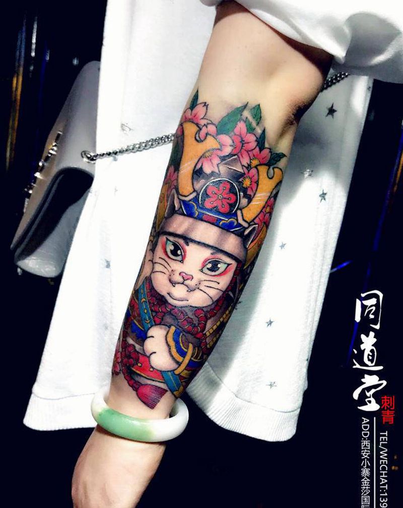 武士猫纹身图片_手臂新传统New School武士猫纹身图案
