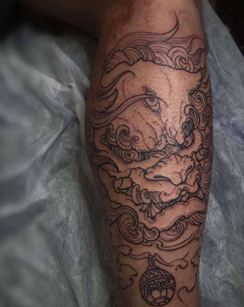 唐狮//未完.纹身图片_腿部新传统纹身图案