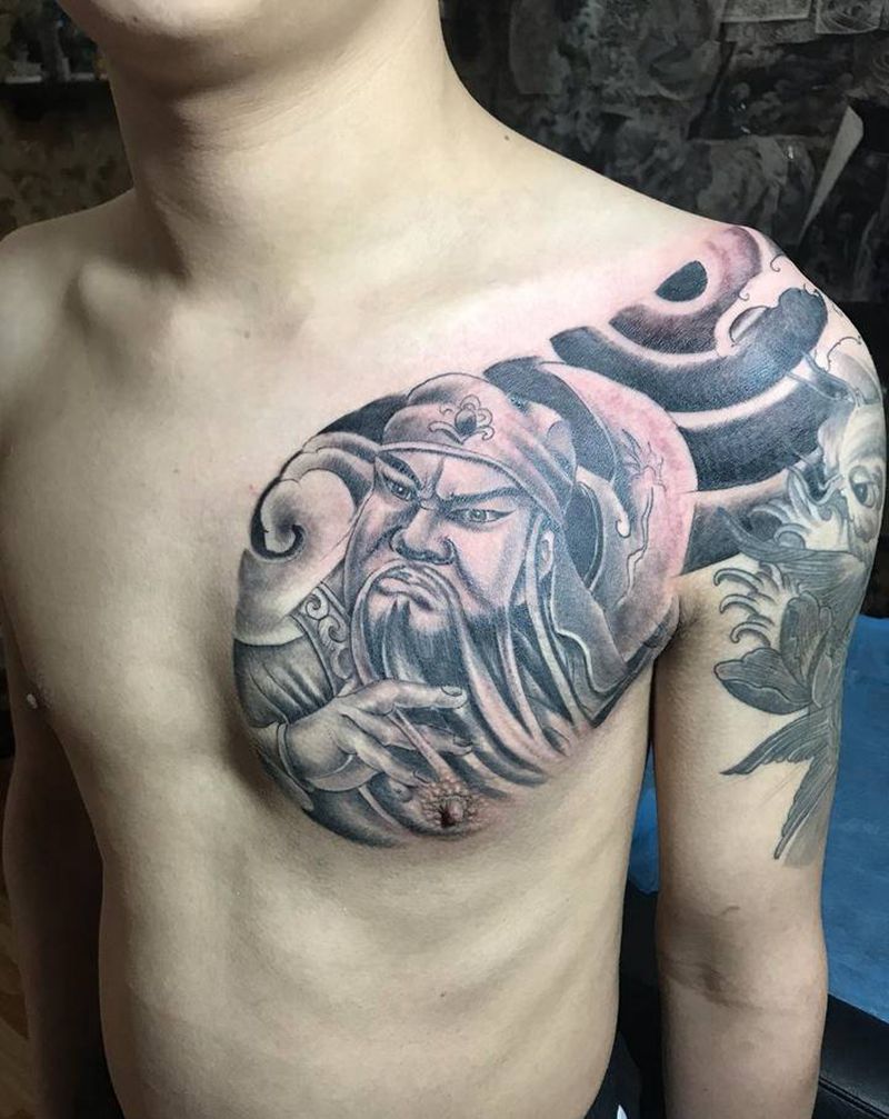 关公半甲纹身图片_胸部新传统纹身图案