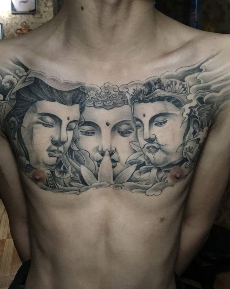 花胸三面佛纹身图片_胸部新传统三面佛 花胸纹身图案
