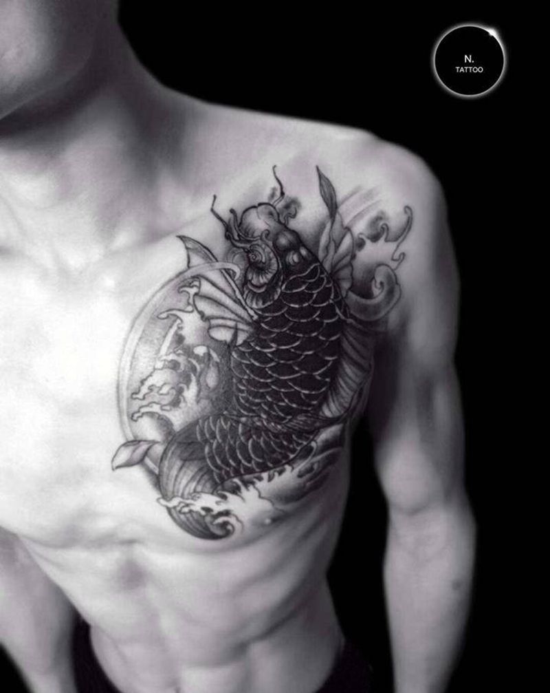 盖纹身图片_胸部纹身图案