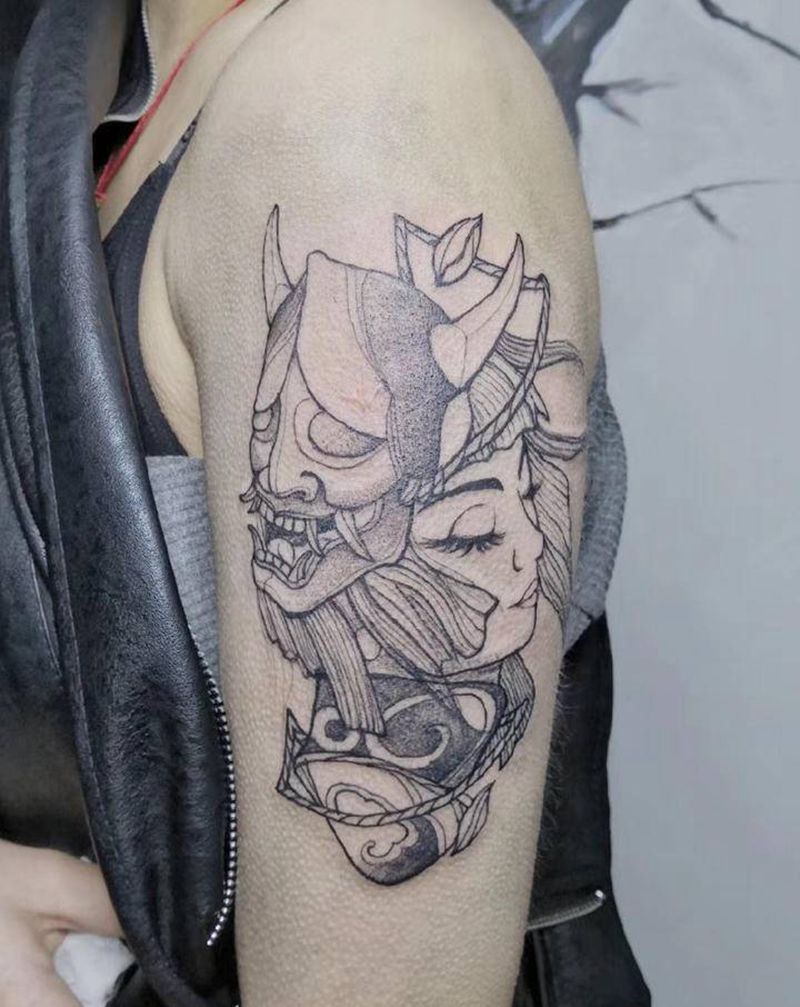 美女与般若纹身图片_手臂点刺老传统纹身图案