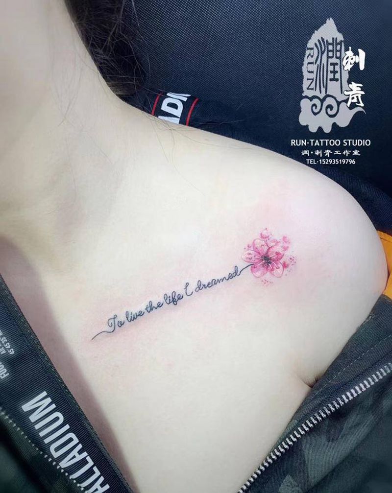 锁骨花纹身图片_颈部肩部水彩几何锁骨字母花纹身图案