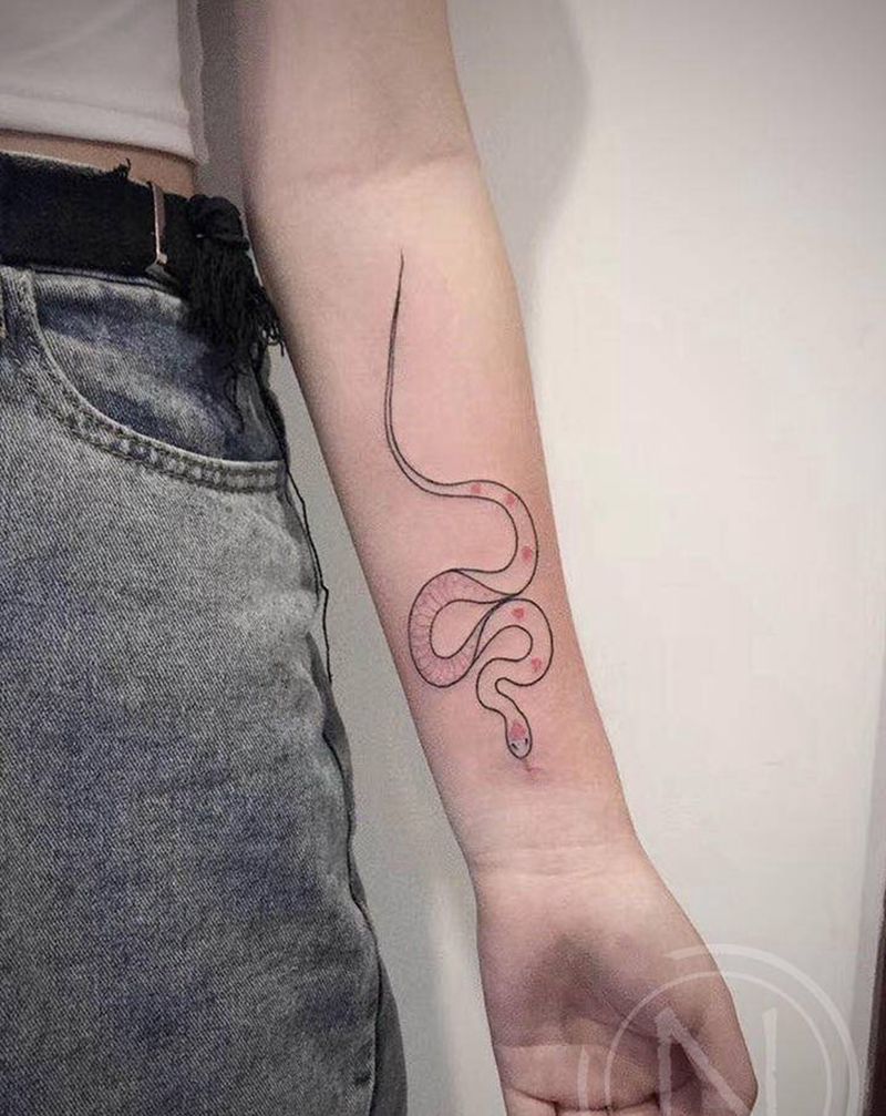 清新纹身图片_肩部手臂纹身图案