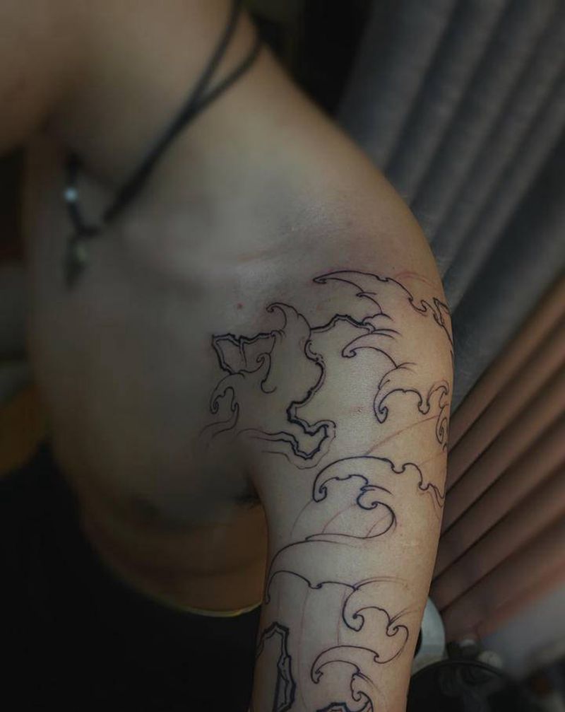 水浪花臂/未完纹身图片_手臂新传统纹身图案