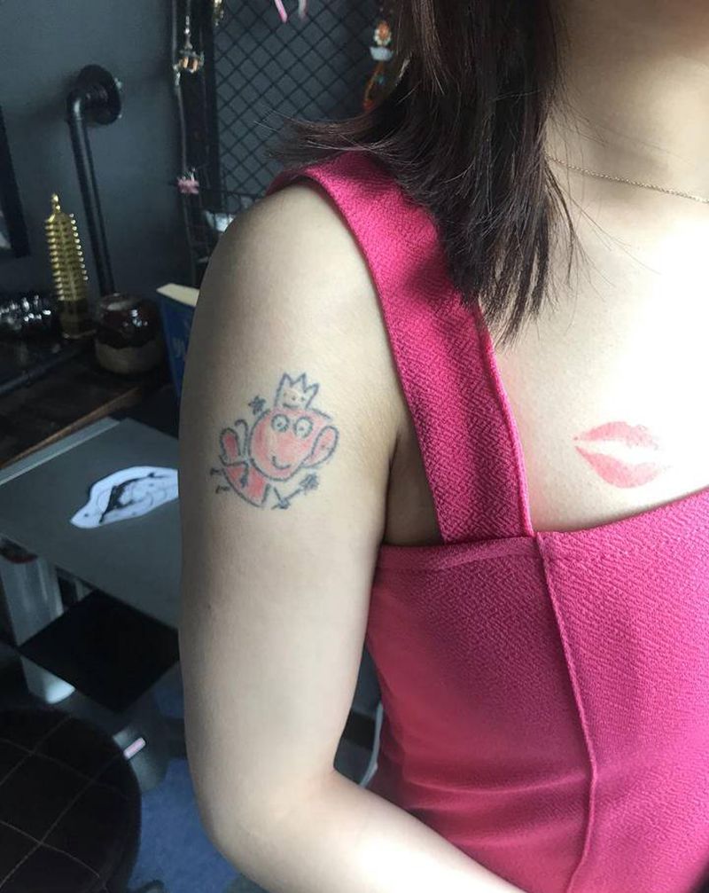 鲸鱼遮盖纹身图片_手臂水墨纹身图案