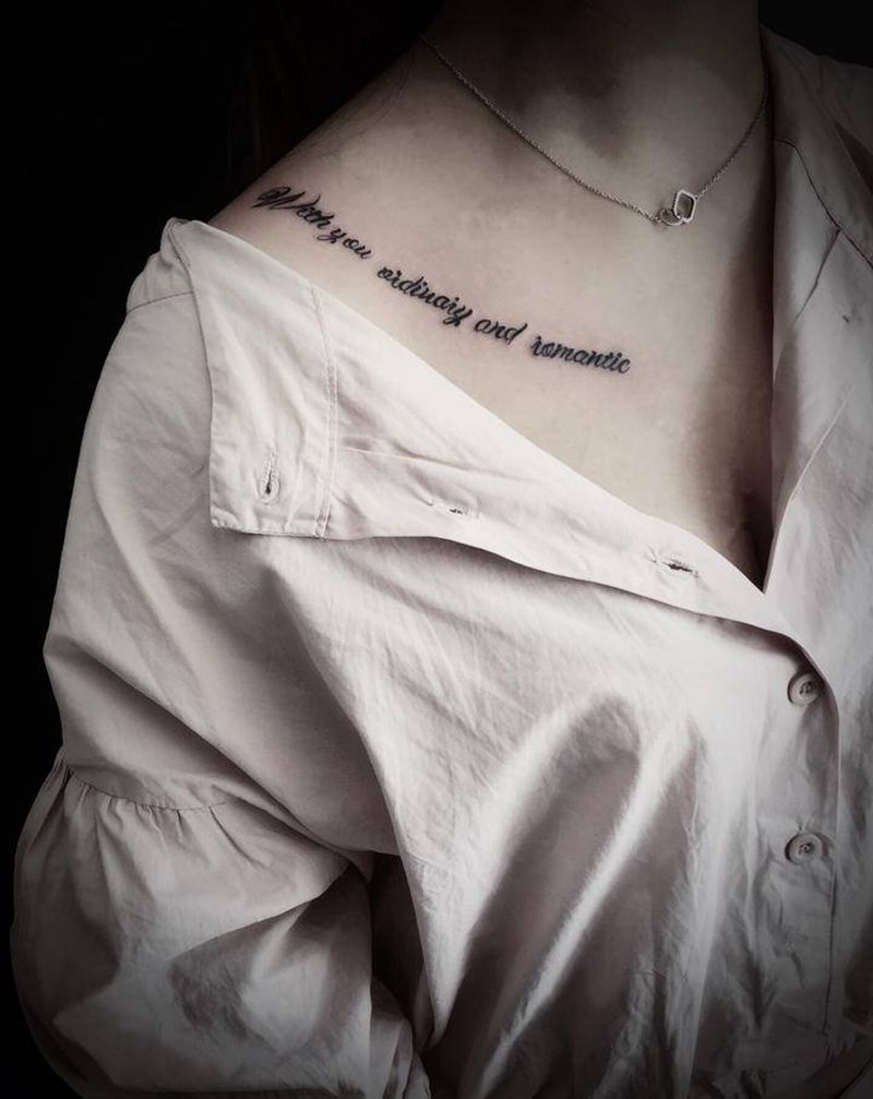 小作两枚纹身图片_肩部脚部纹身图案