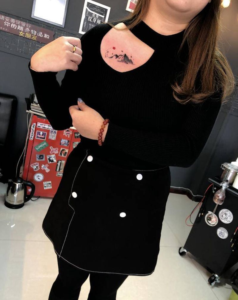 小清新纹身图片_肩部新传统纹身图案