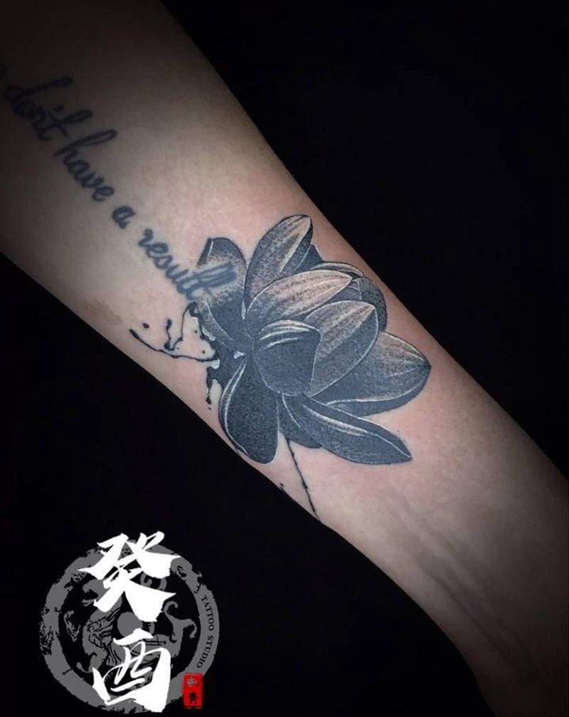 遮盖纹身图片_手臂点刺水墨遮盖纹身图案