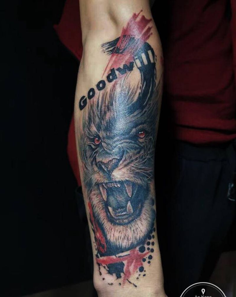 泼墨纹身图片_手臂腿部水墨水彩狮子纹身图案