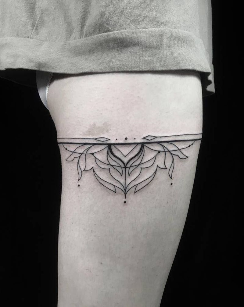 几何纹身图片_腿部手臂几何点刺纹身图案