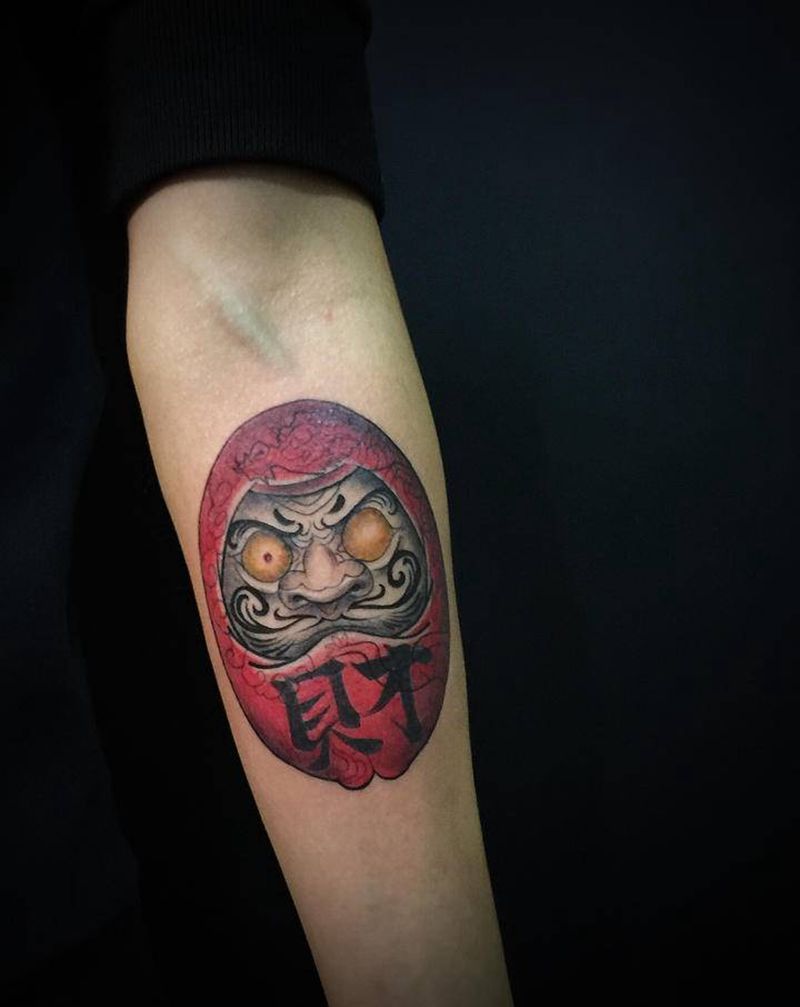 达摩蛋纹身图片_手臂纹身图案