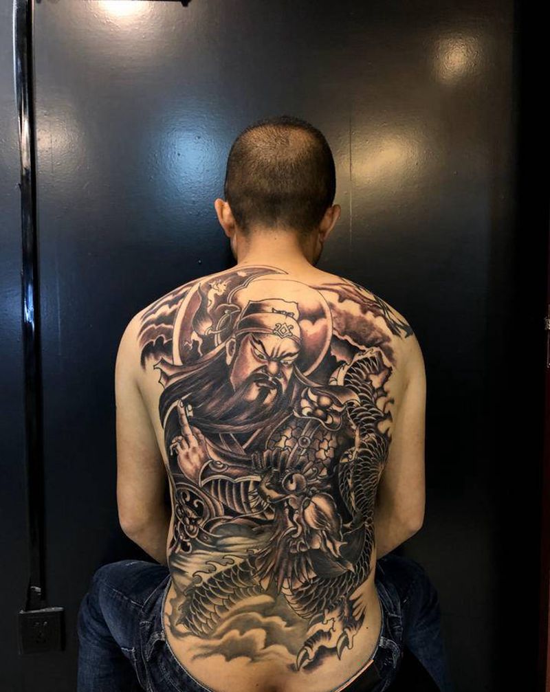 关公纹身图片_背部新传统纹身图案