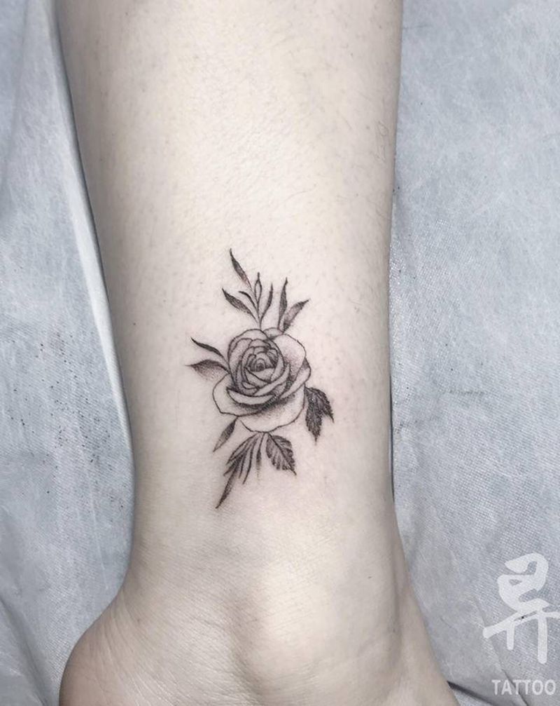 小清新纹身图片_腿部手臂点刺纹身图案