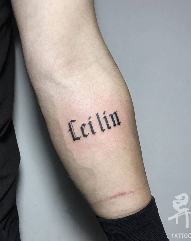 哥特体纹身图片_手臂腿部纹身图案