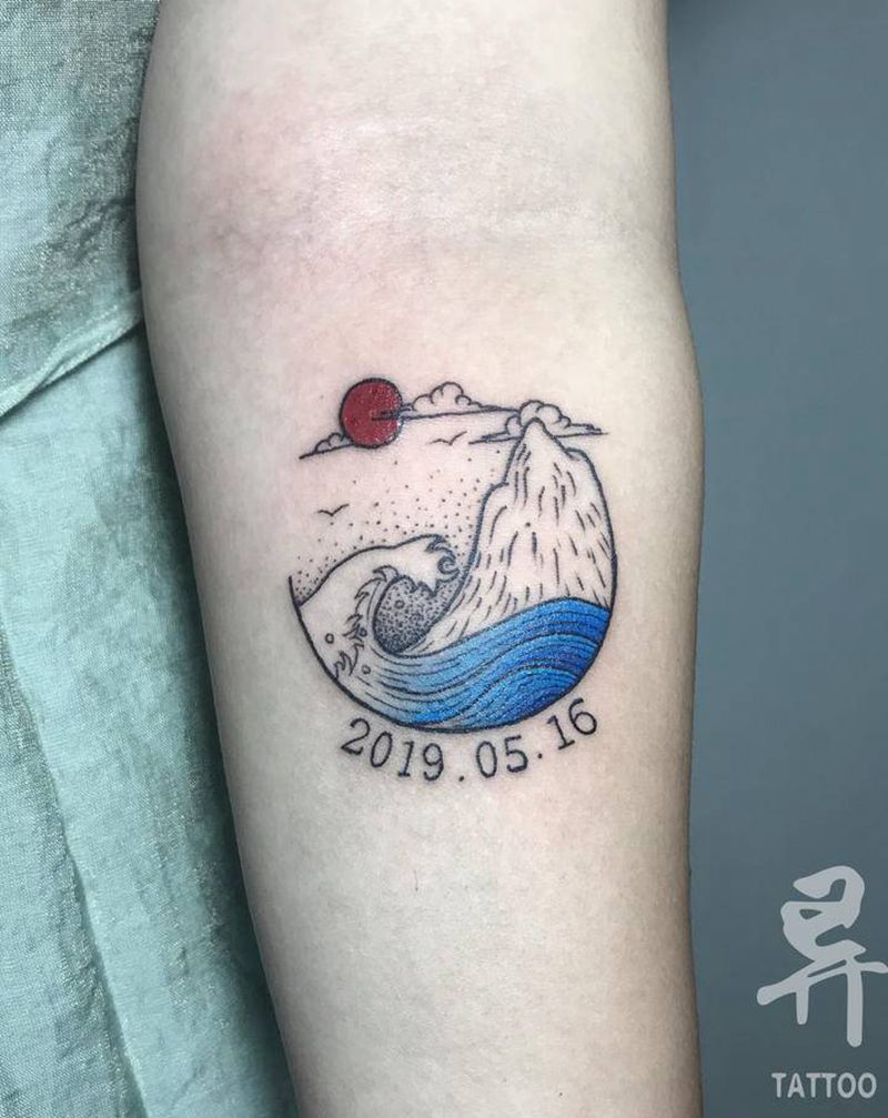 日出纹身图片_手臂腿部点刺海浪风景纹身图案
